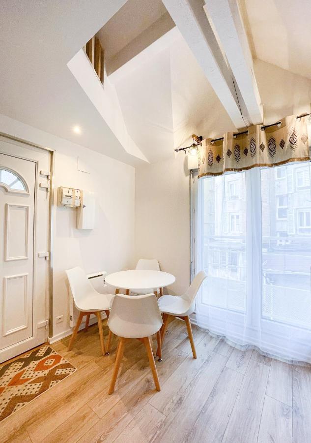Maisonnette Le Faubourg - Centre Ville, Terrasse Et Netflix Belfort Exterior foto